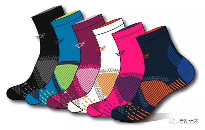 跑步袜测评排行,跑步压缩袜测评