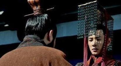 汉献帝的生活到底是什么样的真的只是个傀儡吗？