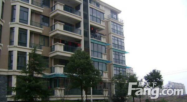 远东紫辰花园PK美致生活广场公寓谁是余杭最热门小区？