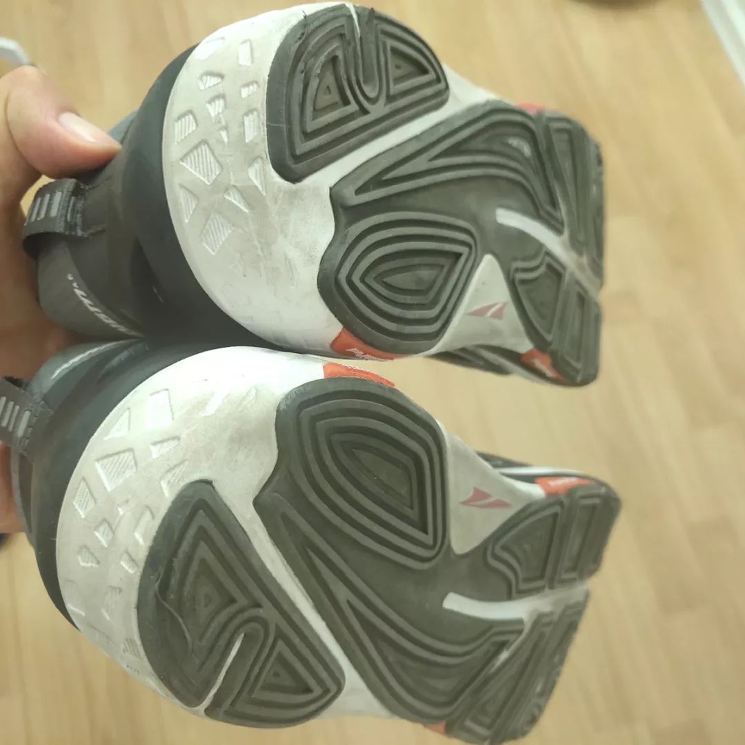 nikegravity跑鞋测评,gravity跑鞋测评