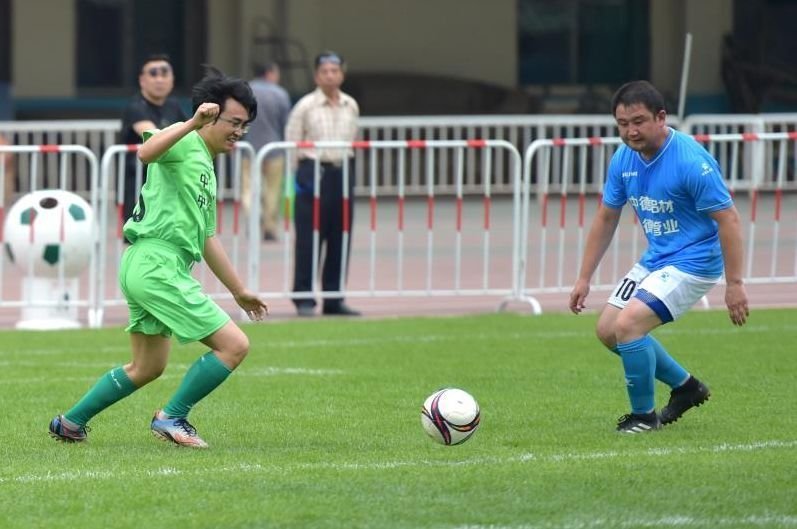 你们是运动场上最亮丽的风景,绿茵场上的惊艳时刻