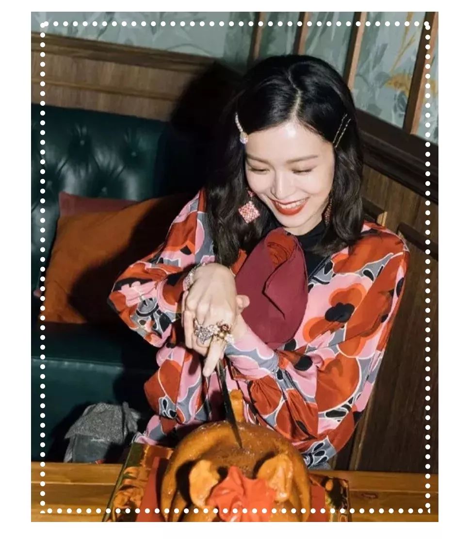 迪丽热巴杨超越猜图,杨超越瘦脸方法