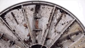 洗衣机加水有臭味怎么办,洗衣机污垢和霉菌