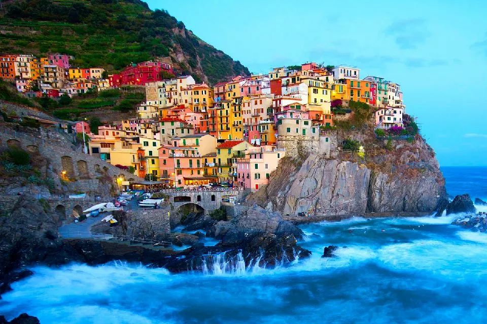 欧洲旅游教堂推荐,去欧洲旅行一定去五大教堂和城堡