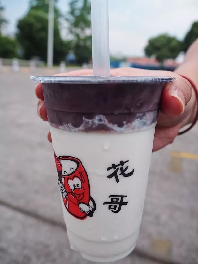 地铁5号线=宝藏美食线?老杨小黄鱼、老纪蚝宅、舟东奶酸菜鱼…终于可以一路吃过来