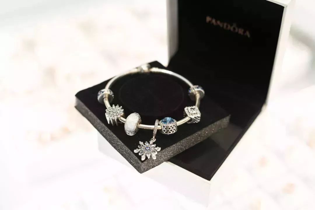 耐克，匡威低至4折再享折上折！人气品牌第二件折上5折！年中大促，嗨购10天，来杉井随便买