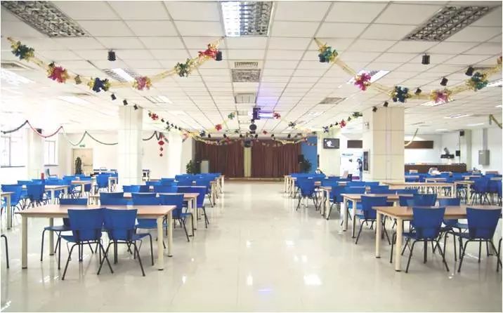 这里是工程师的福地,食住行全包啦