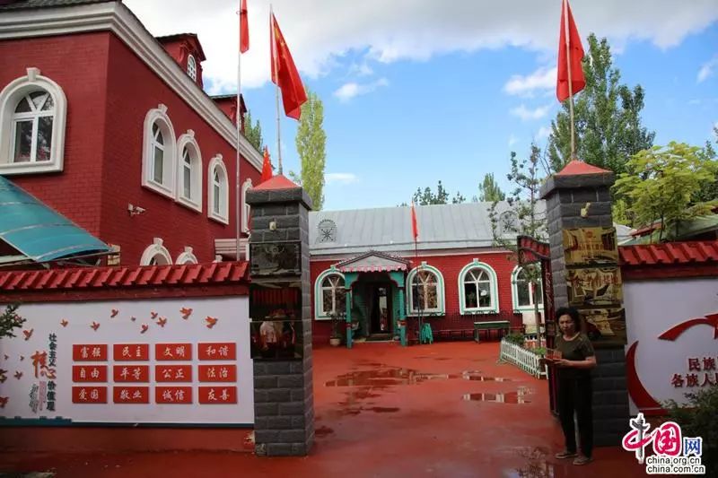 塔城印象红瓶酒,塔城映像