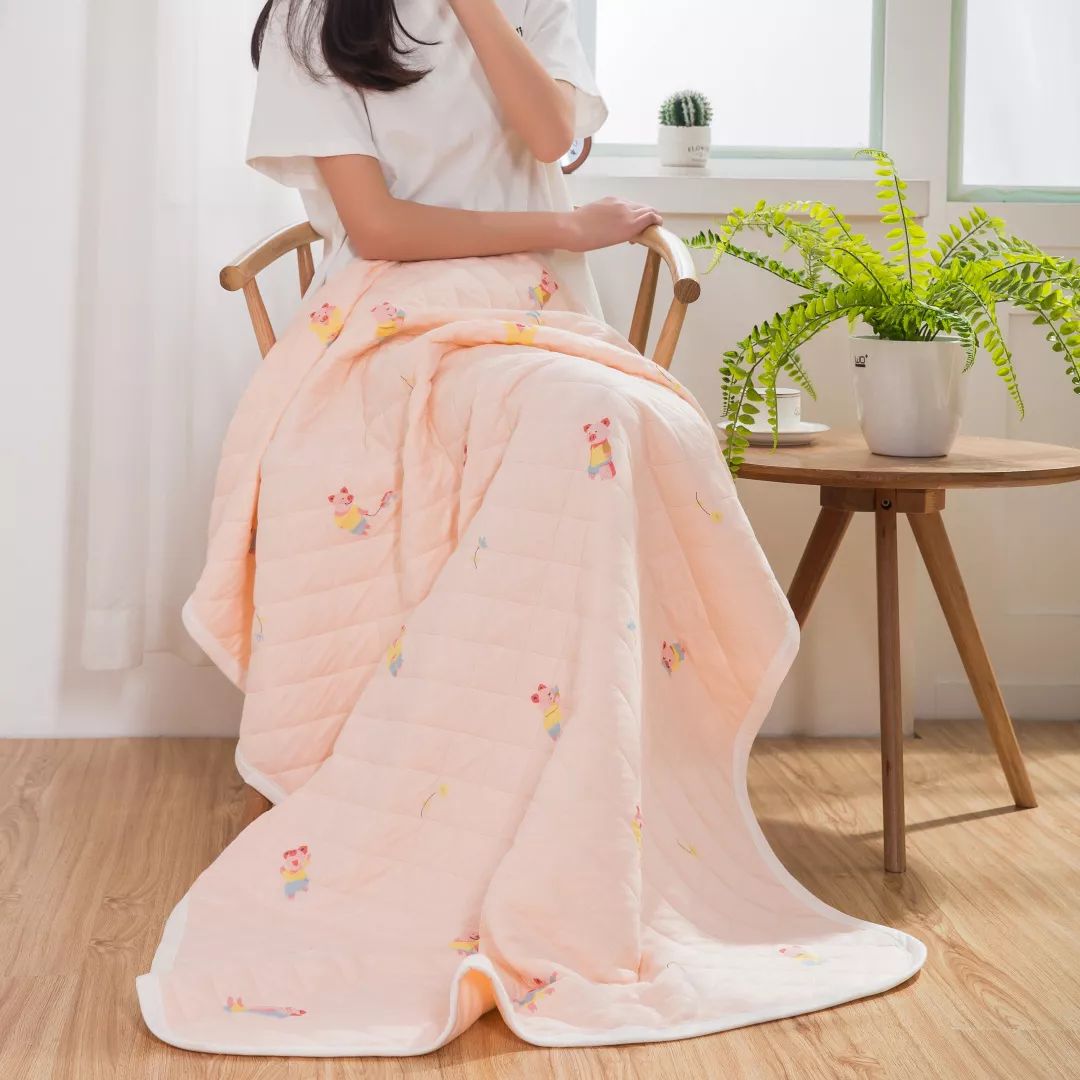 闪购|蚕丝被都能水洗了，还有什么理由不入一条呢？