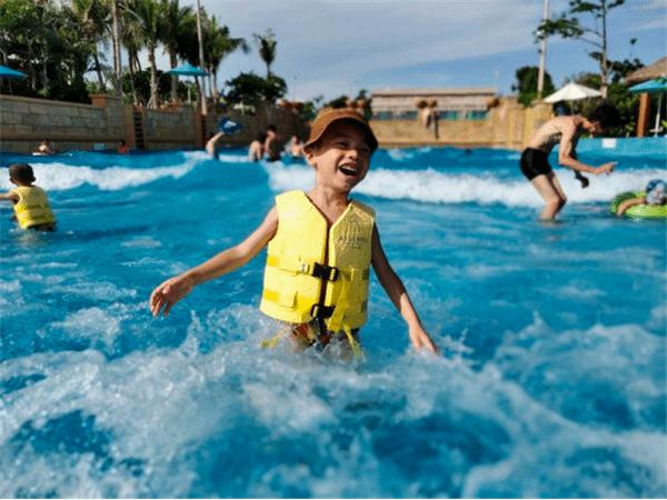 三亚浪漫游玩攻略,三亚浪漫环游记