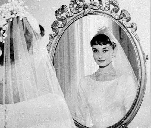 奥黛丽赫本与纪梵希婚纱,奥黛丽赫本风格婚纱照样片欣赏