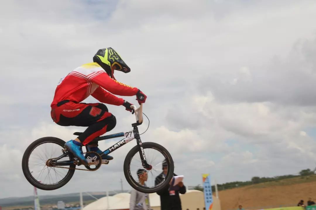 齐聚活力之城！2019年中国BMX自行车联赛第六站在敖汉举行