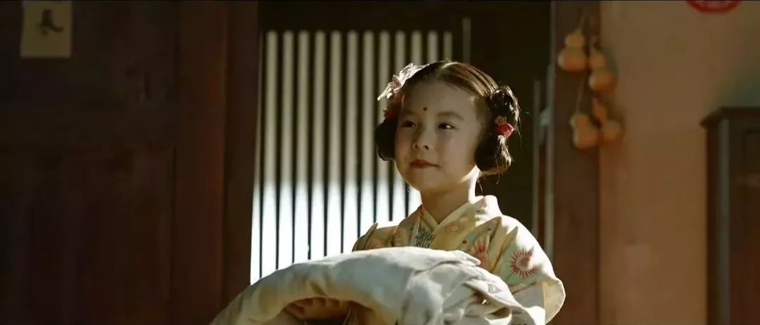 脸上有疤却很帅的男人,脸上有刀疤的男人都是什么人