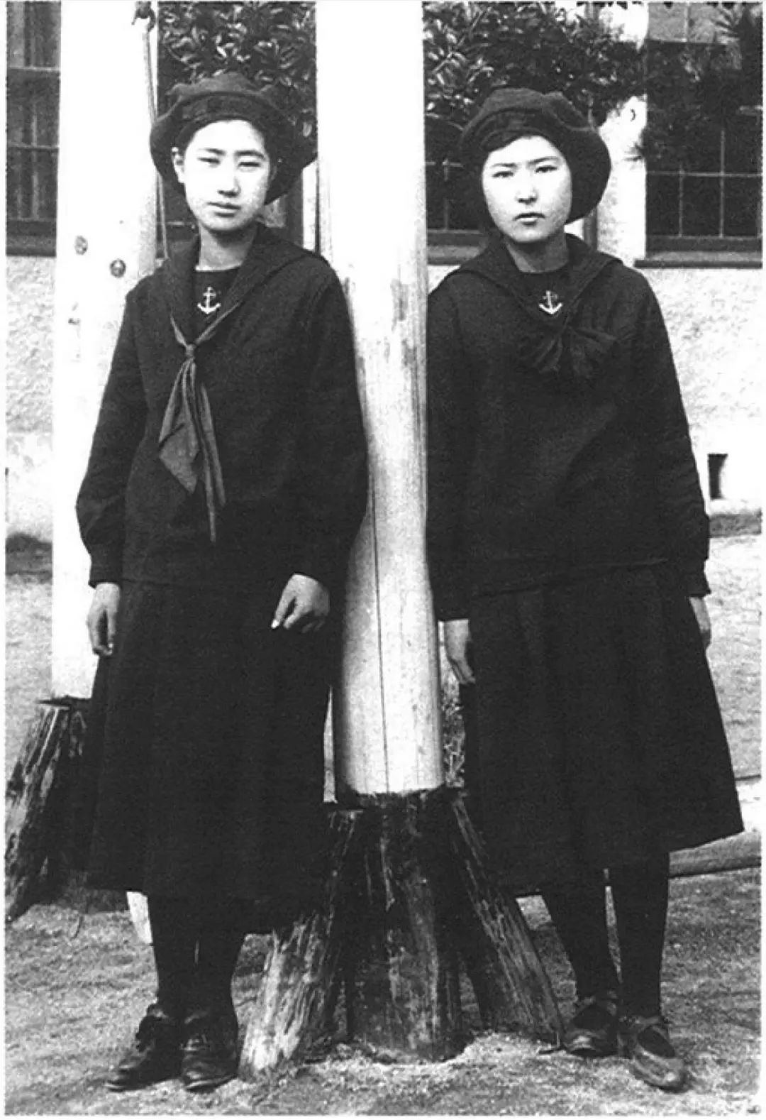 透支信用卡的女孩子,透支买奢侈品的女人