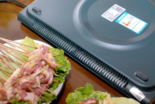 瀛曞闃茶緪灏勭數纾佺伓,鑰佸紡闃茶緪灏勭數纾佺伓