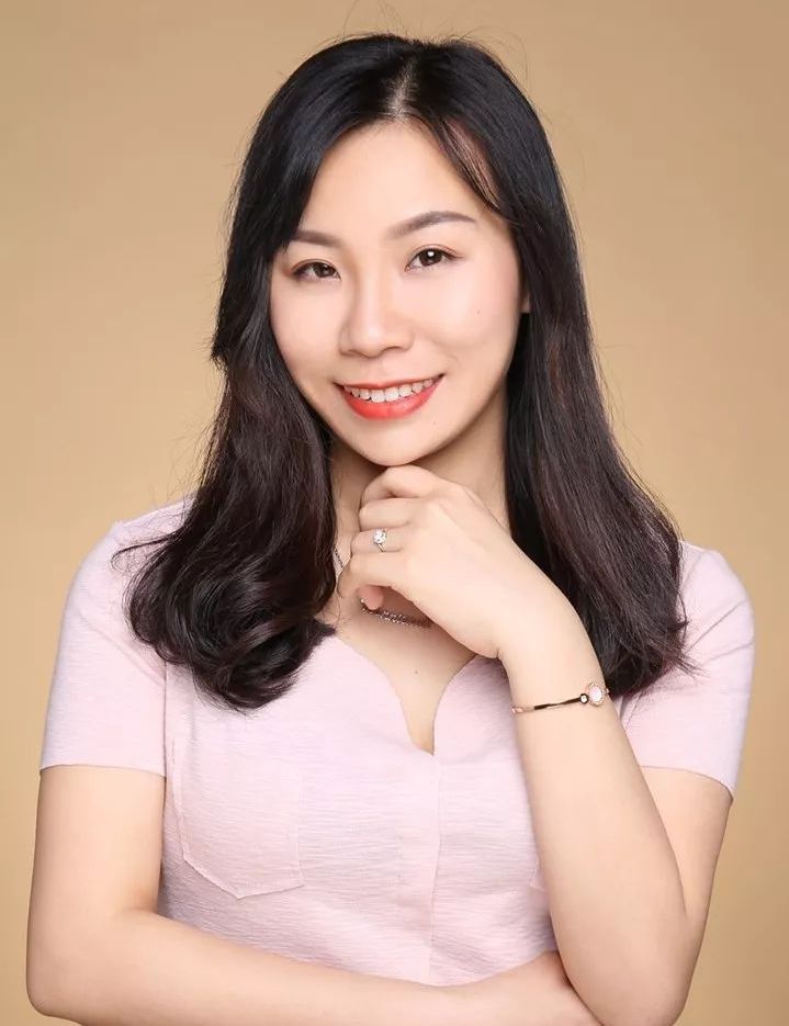 她不做微商、不做代购，却通过经营朋友圈月入10万+|线上课堂