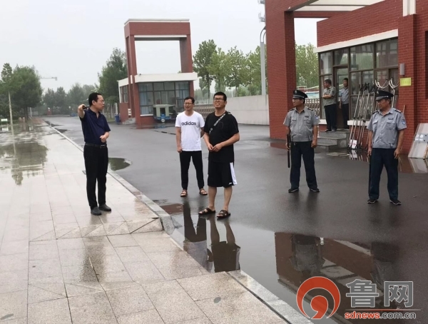 东营市垦利区第三实验小学开展暑假校园安全大排查活动