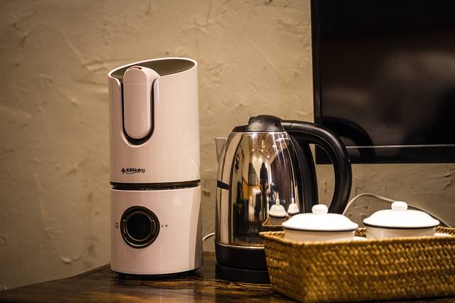 没想到，真有人在大漠建了一座能看星星的边城驿站