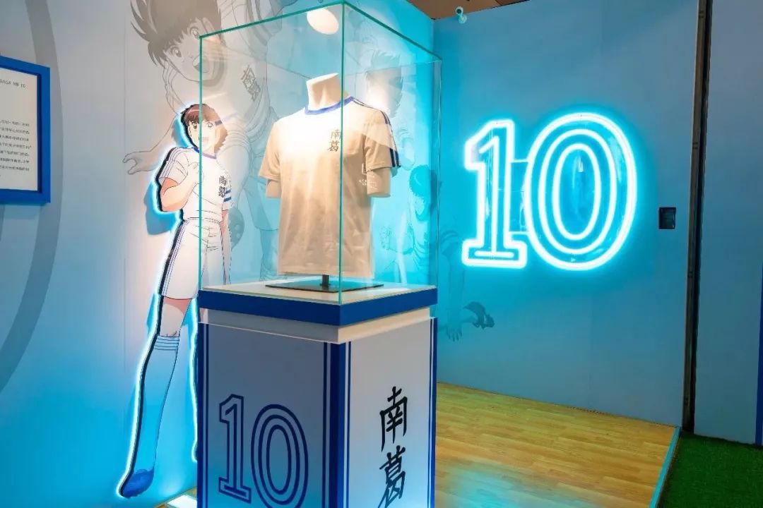 转载丨什么?我竟然在魔都偶遇了日本泰斗级漫画大师高桥阳一