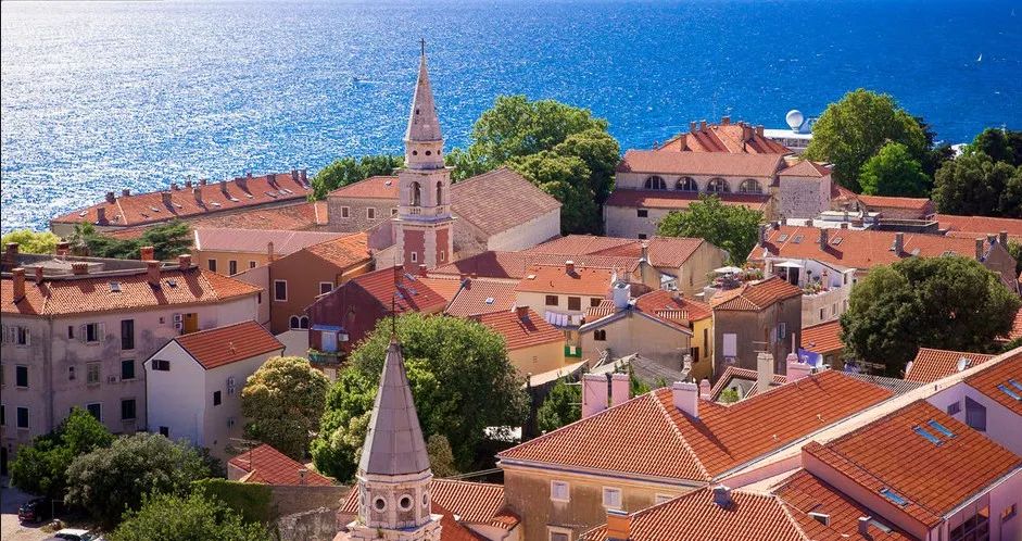 骄傲！8名扬州警察现身克罗地亚，惊艳亮相世界舞台