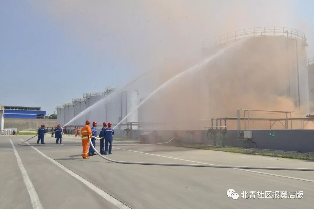 “汽油罐冒烟、半吨油品泄漏……”窦店上演应急演练，专家给好评