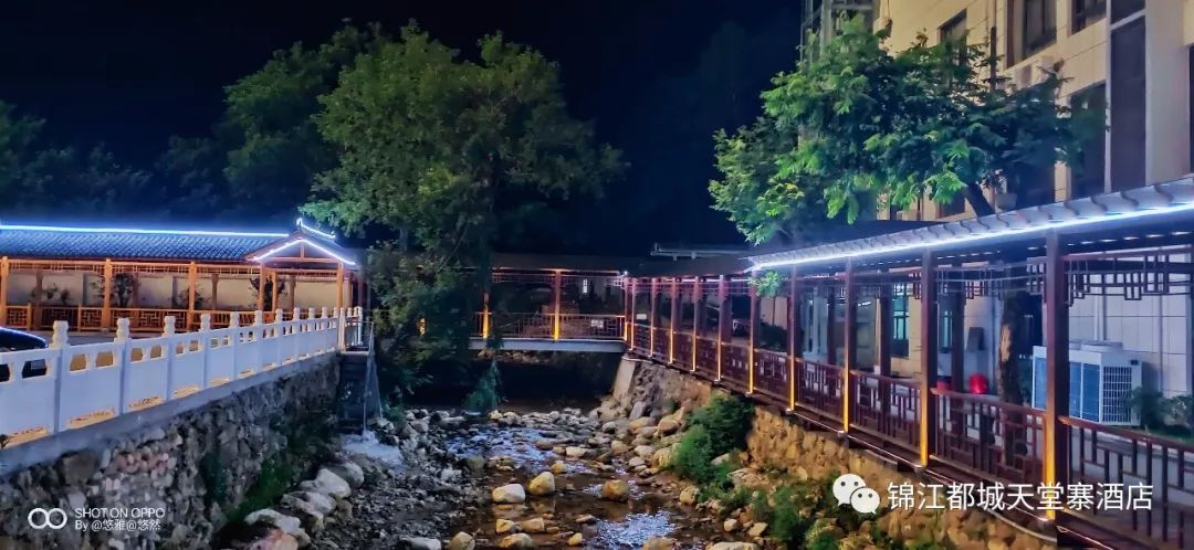 小众旅游景点五星级酒店,5a景区住宿旅馆