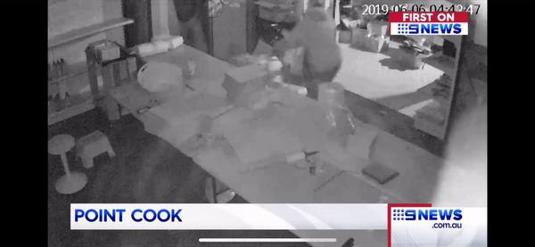 澳洲奶粉案件,澳洲偷奶粉事件