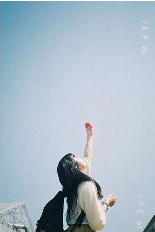 这样拍背影真的太好看了,怎样拍侧脸好看霸气