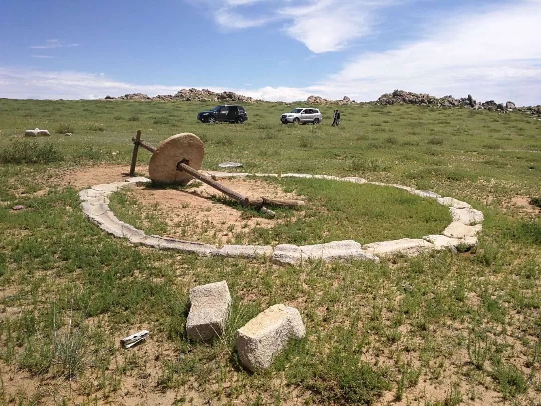 达茂旗岩画,包头市敖伦苏木古城