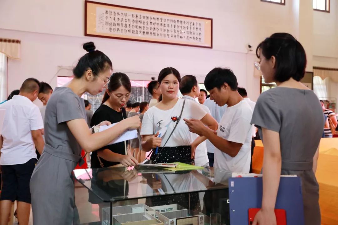 城市蝶变带来生活之美！玉林这家企业15年来，要干这件大事