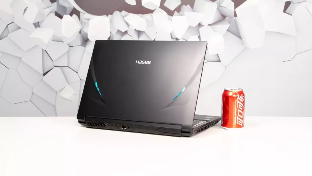 推荐一款平民游戏本,聊一款全方位进步的高端游戏本