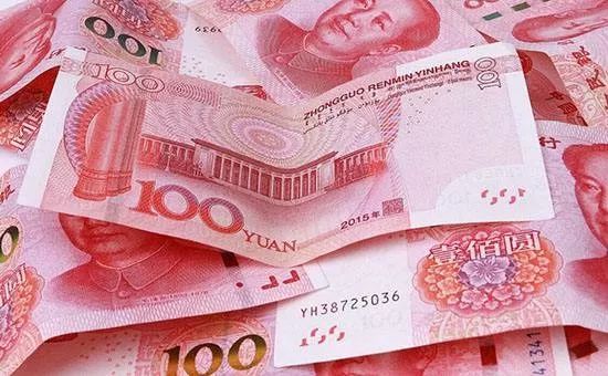 炒股群里面的骗局,炒股骗局300人被抓