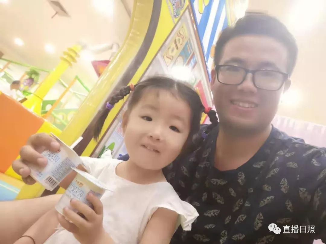 两岁宝宝腿磕青了,2岁宝宝腿磕了一下走路一瘸一拐