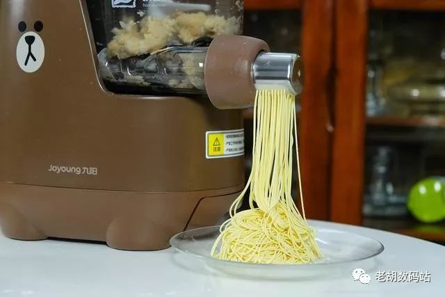 九阳面条机制作的面条口感,九阳面条机制作面条全过程视频