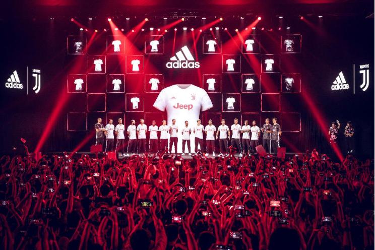 尤文图斯20-21赛季第三客场球衣,尤文新球衣发布会