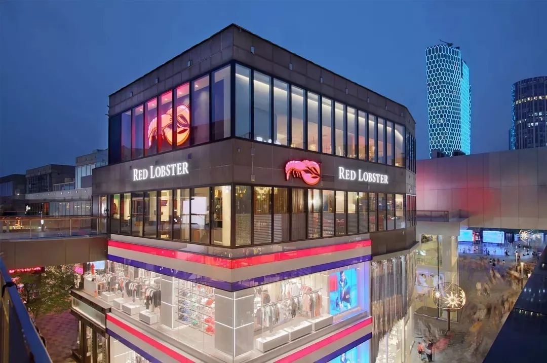 名创优品获墨西哥首富战略融资；京东开首家奢侈品护理实体店；钟书阁开进三四线城市|猫头鹰周报