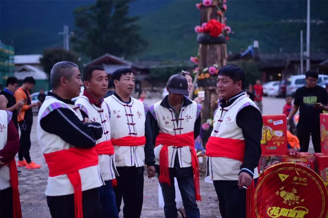 感受一下丽江的火把节,火把节云南丽江