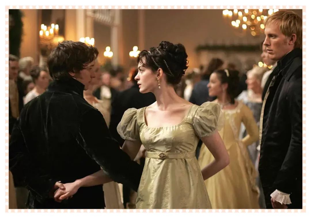 不用节食减肥穿什么衣服 (不用减肥怎么穿)