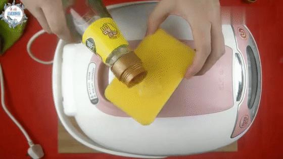 电饭锅这个位置要经常擦,电饭锅怎么擦才能更省电