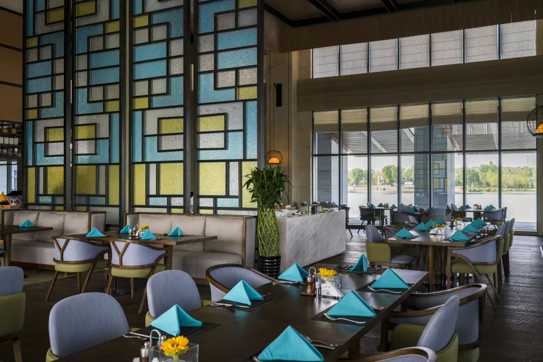 铂尔曼酒店高级三人间,铂尔曼酒店有什么好玩的