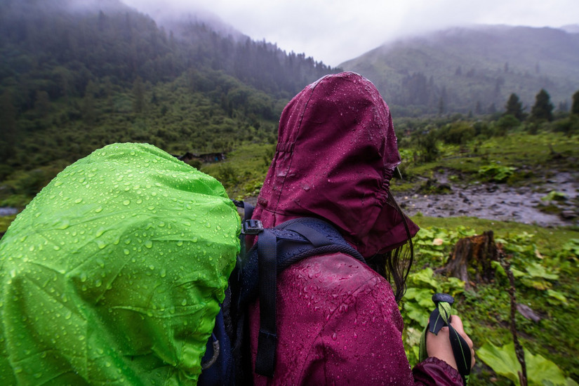 黑科技冲锋衣防暴雨,最强性能的冲锋衣