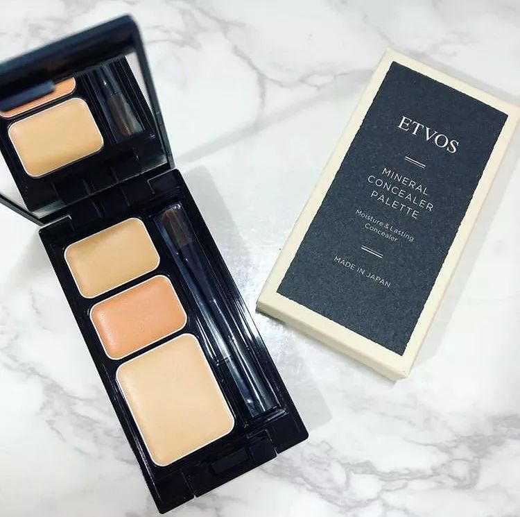 这些美妆潮品你最想拿走哪一个,这些网红化妆品还能用吗