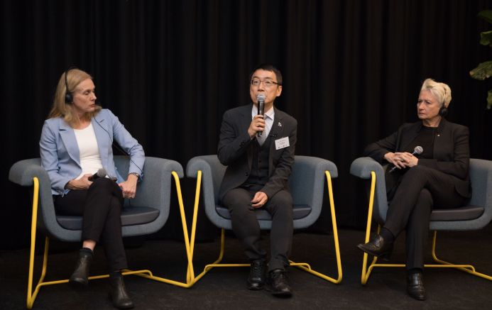 国外和国内的育儿方式,中国和西方育儿区别是什么