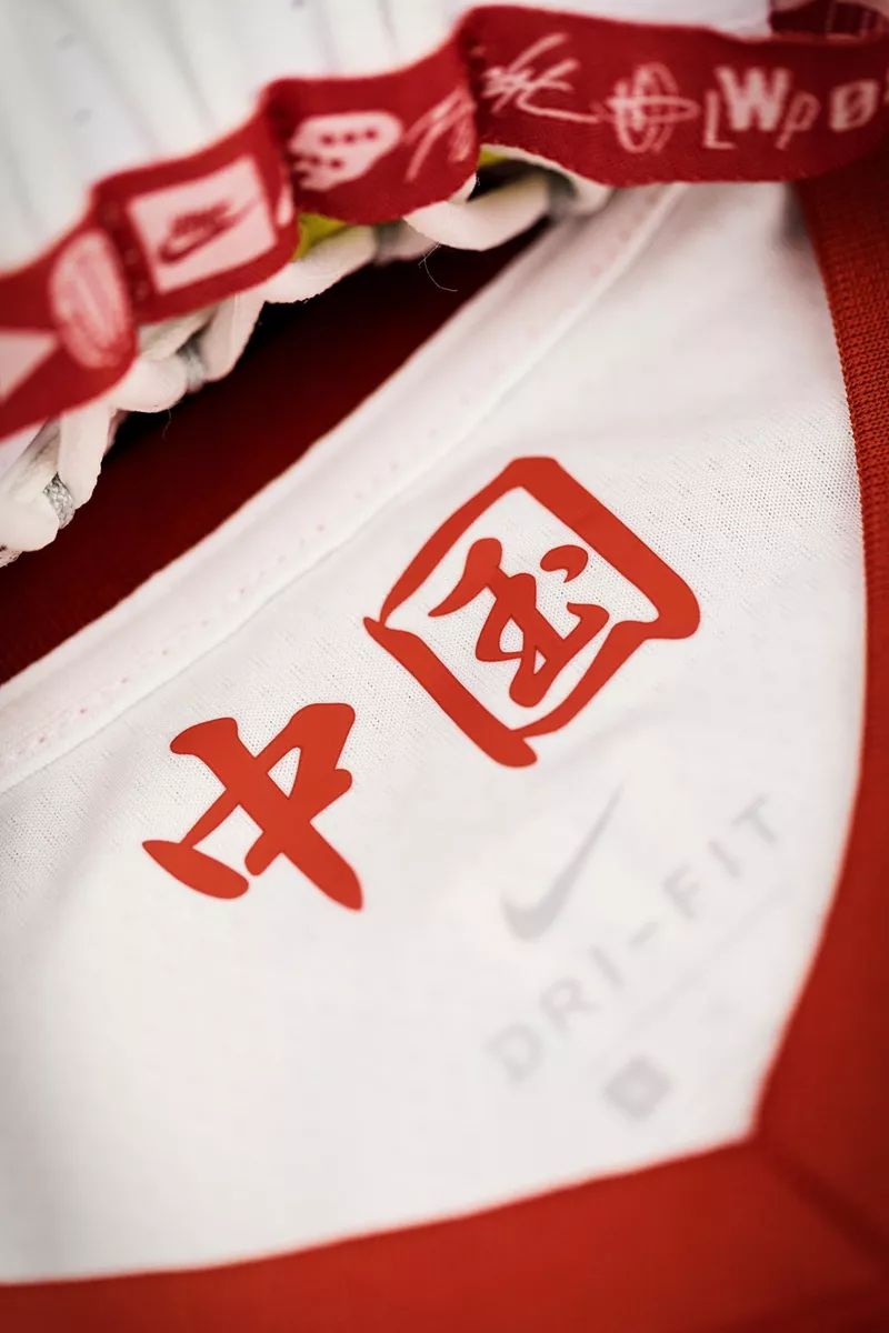 nike超大气垫黑色,nike高颜值气垫推荐