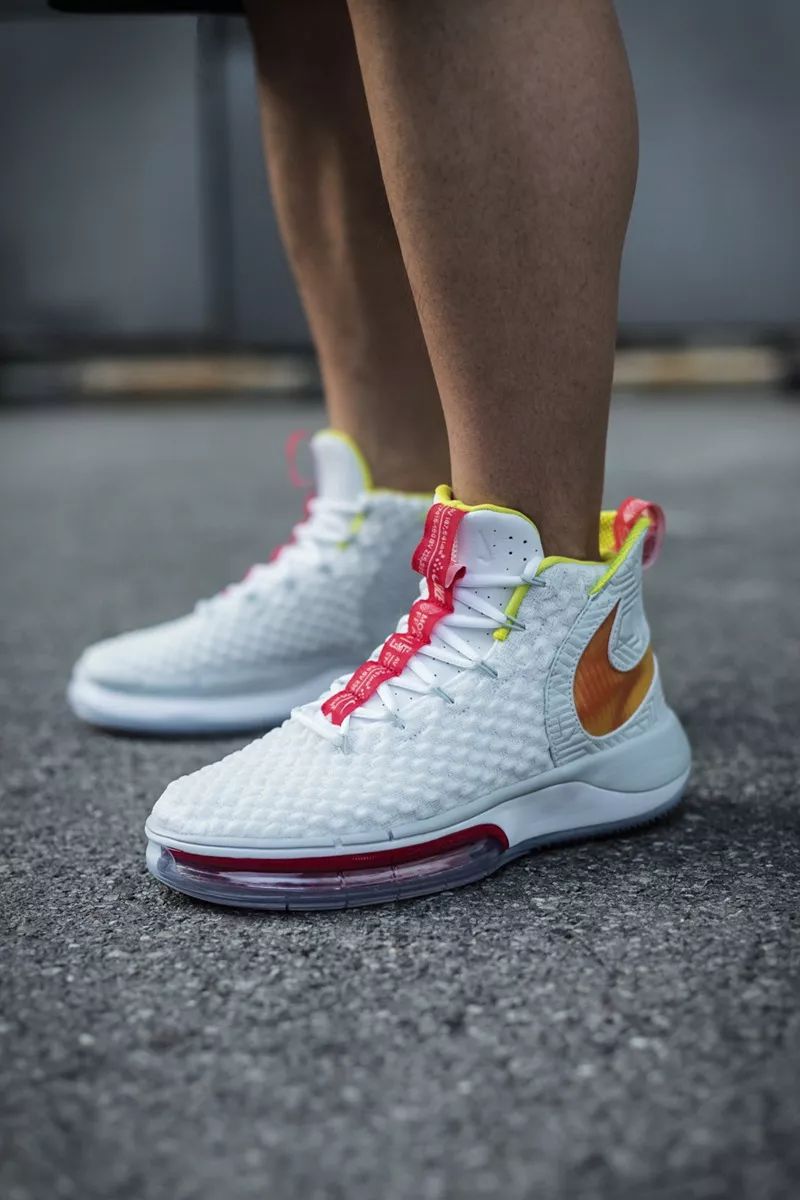 nike超大气垫黑色,nike高颜值气垫推荐