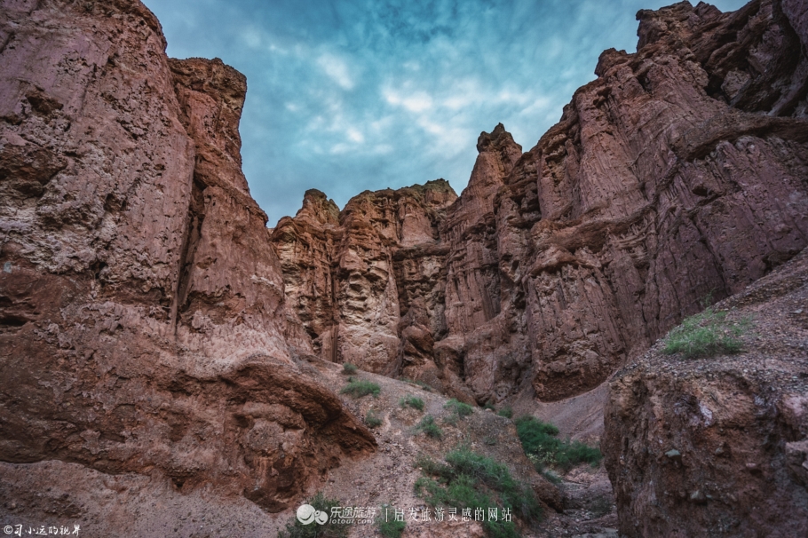 带你看绝美的七彩丹霞,最值得一游的七彩丹霞