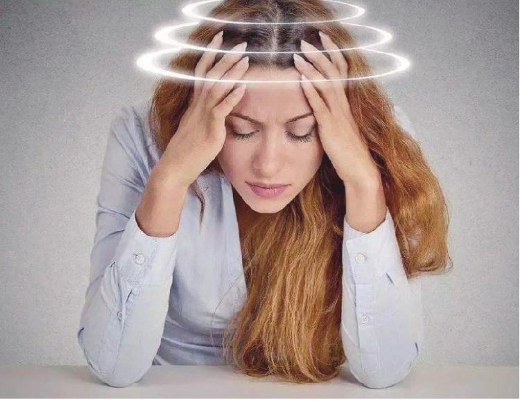 天一热就偏头痛怎么治疗,天热预防头痛小妙招