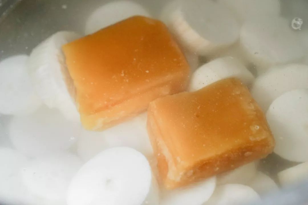 手工芋圆糖水如何做,手工芋圆糖水怎么弄