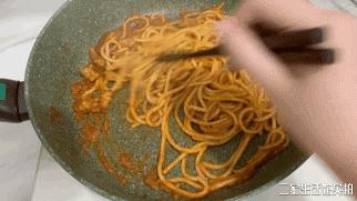 用坏了的不粘锅怎么办,熟铁锅怎么养才不粘锅