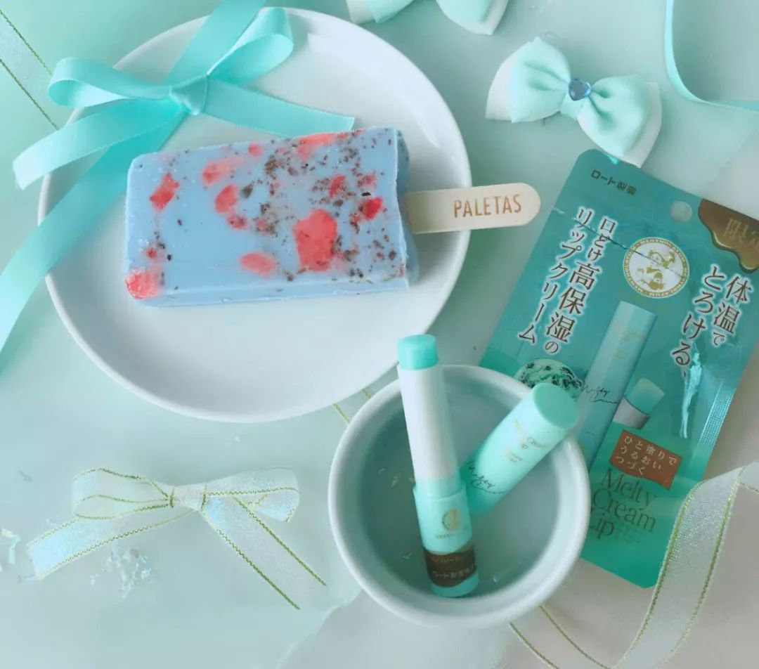 痔疮膏升级版,痔疮膏做口红的方法